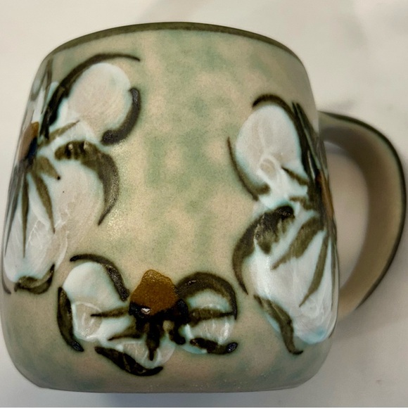 Set of 4 Vintage Chatham Potters Pottery USA Coffee Mugs, Dogwood Flowers - Picture 2 of 7